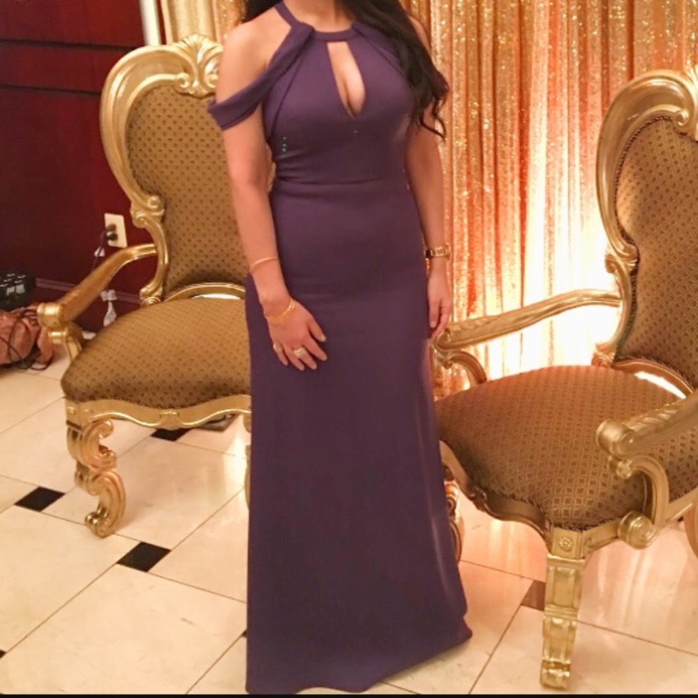 BCBG Kathya Draped Cutout gown - Picture 5 of 5